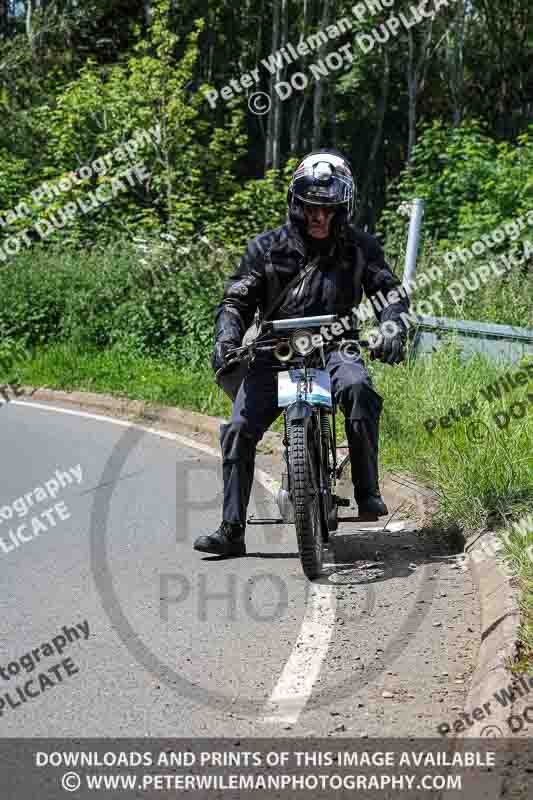 Vintage motorcycle club;eventdigitalimages;no limits trackdays;peter wileman photography;vintage motocycles;vmcc banbury run photographs